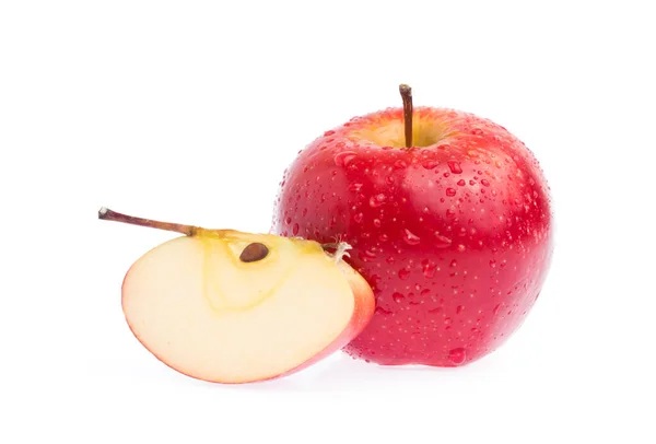 Frischer Roter Apfel Und Scheiben Geschnittener Apfel Auf Weißem Hintergrund — Stockfoto