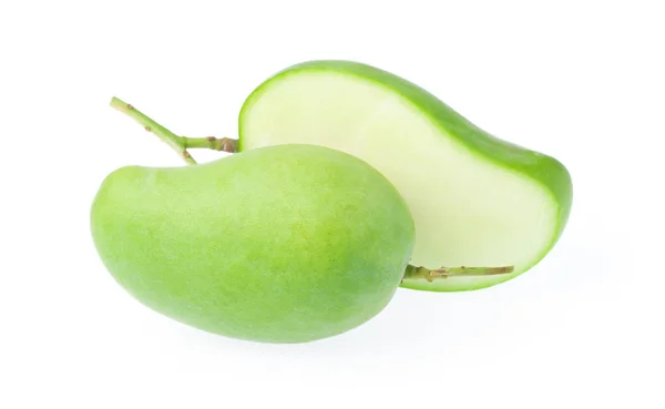 Tranche Mangue Verte Fraîche Isolée Sur Fond Blanc — Photo