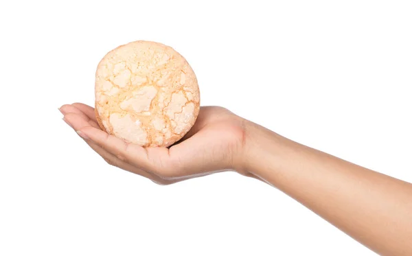 Mano Sosteniendo Galletas Crema Vainilla Aisladas Sobre Fondo Blanco —  Fotos de Stock