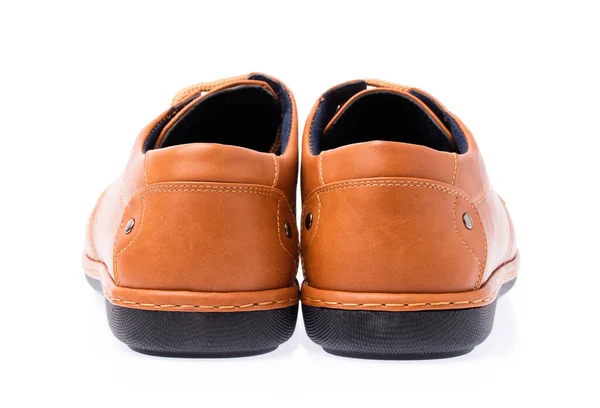 Beyaz Arkaplanda Resmi Erkek Kahverengi Deri Ayakkabı — Stok fotoğraf