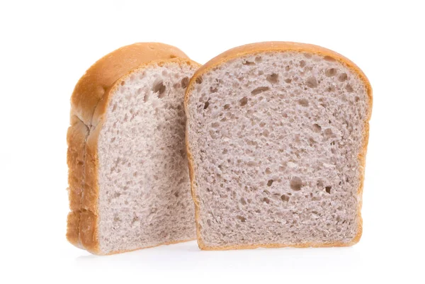 Świeże Kromki Chleba Izolowane Białym Tle — Zdjęcie stockowe