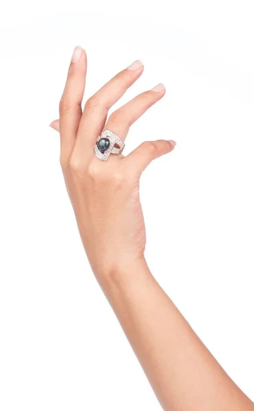 Рука Женщины Показывая Кольцо Изолированы Белом Фоне — стоковое фото
