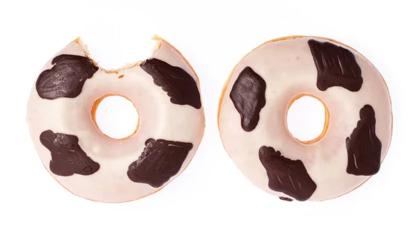 Chocolade Donut Met Koeienpatroon Geïsoleerd Witte Achtergrond — Stockfoto
