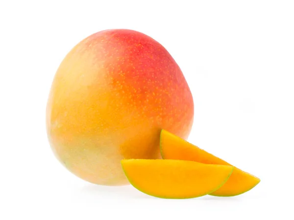 Fruta Mango Con Rebanada Mango Aislado Sobre Fondo Blanco — Foto de Stock