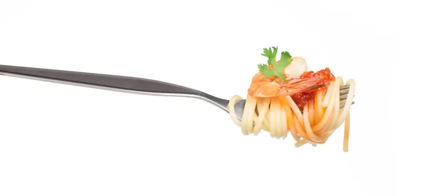 Креветки Макарони Спагетті Виделці Ізольовані Білому Тлі — стокове фото