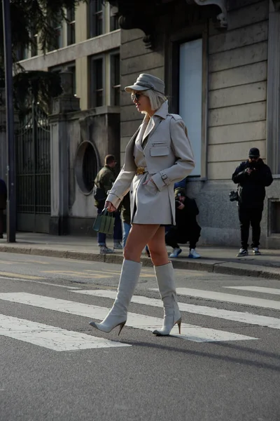 Δημόσια Φιγούρα Xenia Adonts Στο Milan Fashion Week Φεβρουάριος 2020 — Φωτογραφία Αρχείου