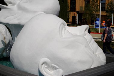 Milan 2015 Fuarı. Evrenin merkezinde. Dünyanın en ünlü coşkusu için.