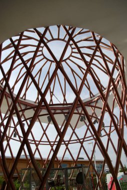 Milan 2015 Fuarı. Evrenin merkezinde. Dünyanın en ünlü coşkusu için.