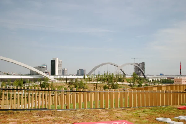 Milan 2015 Fuarı. Evrenin merkezinde. Dünyanın en ünlü coşkusu için.