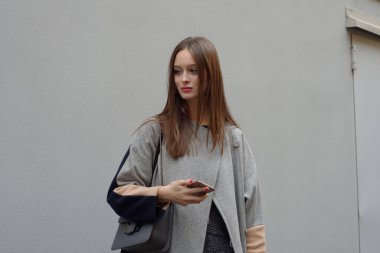 Chiara Corridori, Milan Moda Haftası 2017 'deki defilesinin sonunda ünlü bir manken.