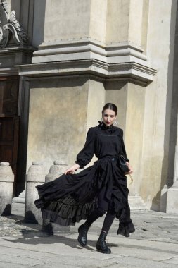 Milan Moda Haftası 2017 'de Milano sokakları ve yeri