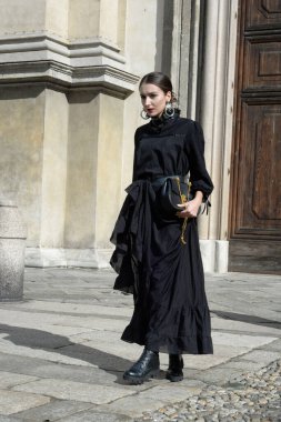 Milan Moda Haftası 2017 'de Milano sokakları ve yeri