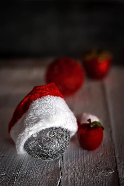 Komposition von Weihnachtsschmuck — Stockfoto