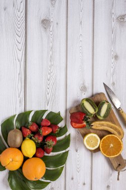 Taze meyve karışımı