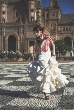 Genç zerafet flamenko dansçısı 