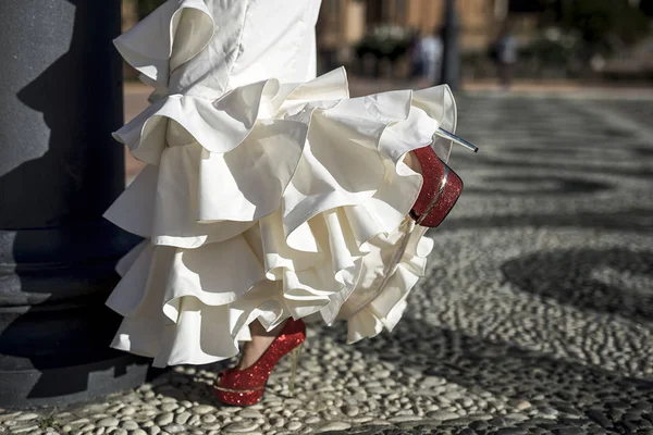 Jonge elegantie flamencodanseres — Stockfoto
