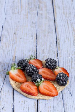 Sağlıklı tost. Seçici odak, yakın