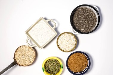 Chia tohum ahşap tahta üzerinde