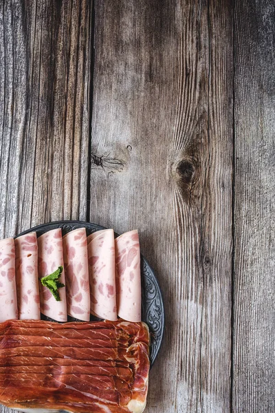 Assortimento di salsicce tipiche della Spagna — Foto Stock