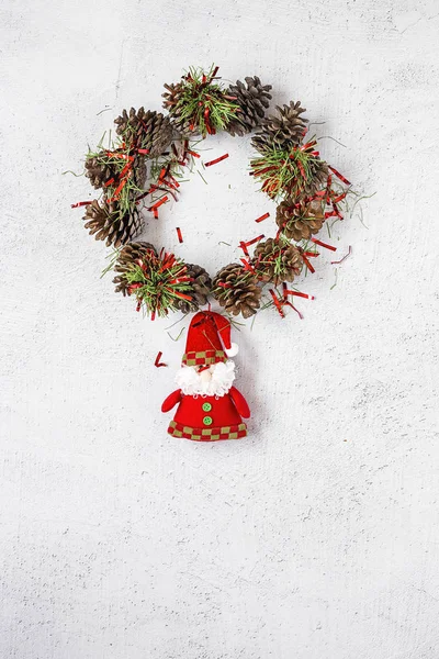 Fond de Noël avec décorations et coffrets cadeaux sur bois b — Photo