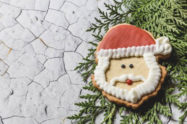 Tahta masada Noel kurabiyeleri