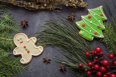 Tahta masada Noel kurabiyeleri
