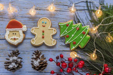 Tahta masada Noel kurabiyeleri