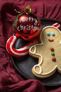 Tahta masada Noel kurabiyeleri