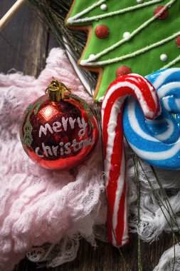 Tahta masada Noel kurabiyeleri