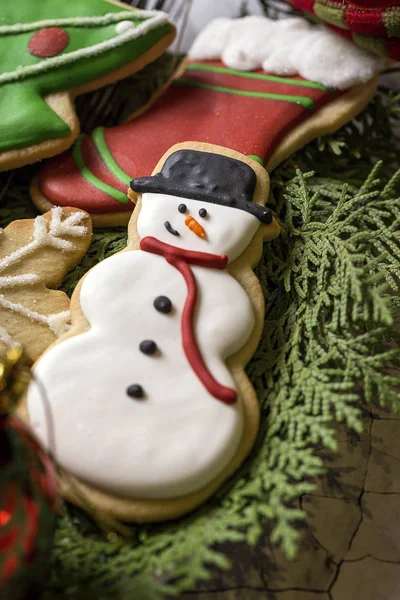 Tahta masada Noel kurabiyeleri