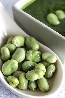 Organik ahududu, yaban mersini ve kırmızı meyveler