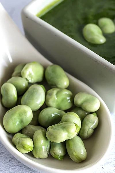 Organik ahududu, yaban mersini ve kırmızı meyveler