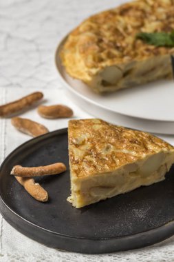 Lezzetli patates omlet 