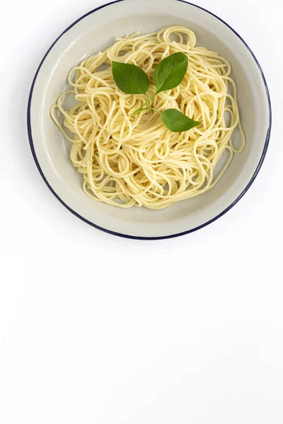 Espaguetis Caseros Con Salsa Tomate Albahaca Vistos Desde Arriba Sobre — Foto de Stock