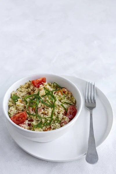 Homemade Vegetarian Couscous Cherry Tomato Zucchini Spinach Carrots Broccoli Healthy — Stockfoto