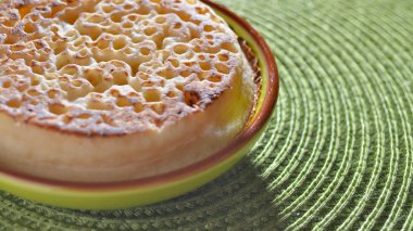 İngilizce parça kahvaltı bir plaka üzerinde