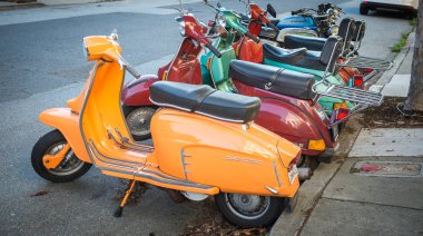 Klasik Vespa scooter