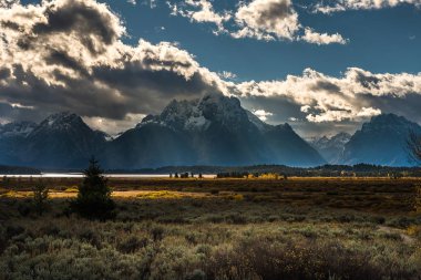 Teton aralığı Grand Teton Milli Parkı'nda 
