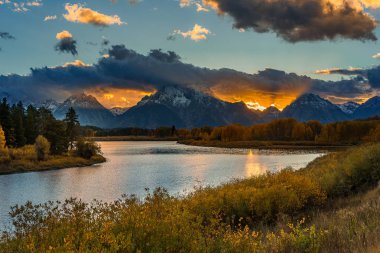 Oxbow Bend günbatımı