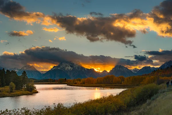 Oxbow Bend Sunset after strom leaving — Stock Photo, Image