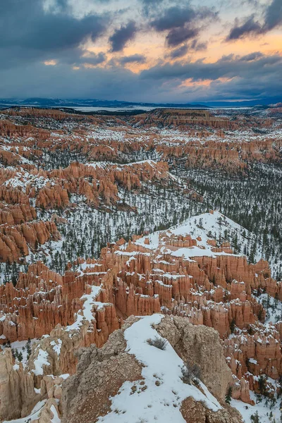 Bryce Canyon National Park during winter — Stock Photo, Image