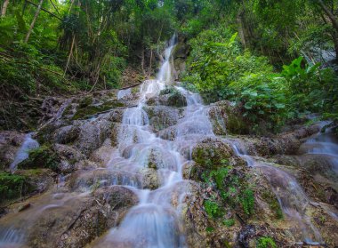 Tayland güzel şelale