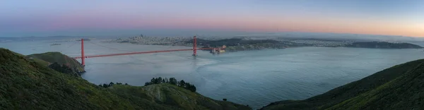 Puente Golden Gate desde el mirador de Marin Headland — Foto de Stock