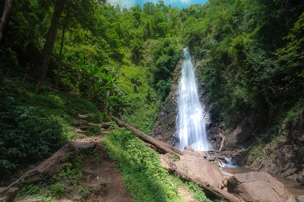Khun korn wodospad — Zdjęcie stockowe
