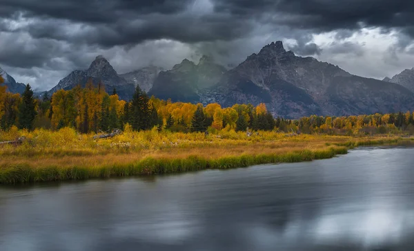 Teton aralığı strom sonra. Grand Teton Milli Parkı
