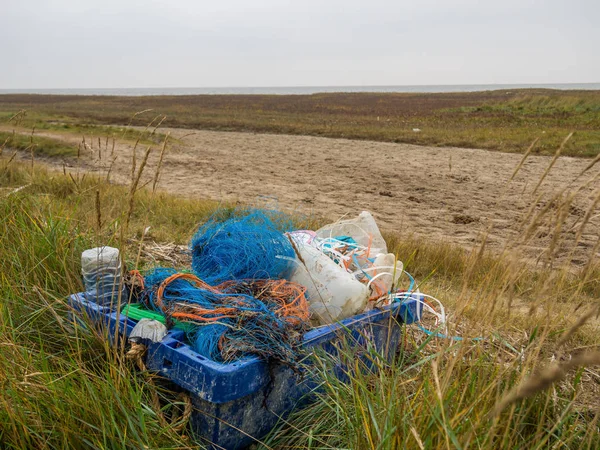 Contaminación plástica de basura del Mar del Norte — Foto de Stock