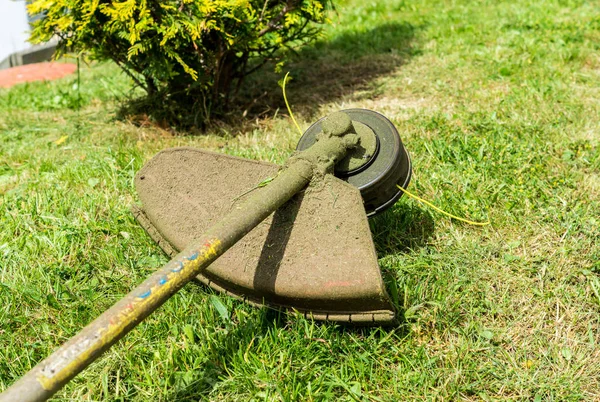 Jardim ferramenta prado pincel cutter — Fotografia de Stock