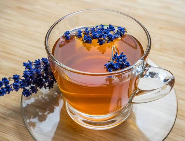 Házi készítésű levendula tea relaxinnek — Stock Fotó