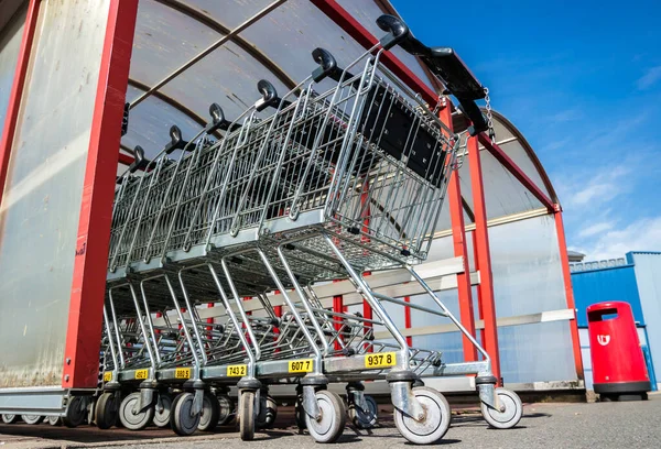 Discounter Καλάθι Αγορών εικόνα — Φωτογραφία Αρχείου