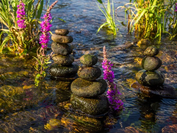 Equilibrio piedras masaje fondo —  Fotos de Stock